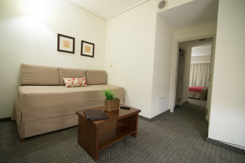 Hotel Dos Reyes 4*